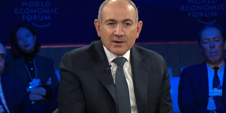 «Մենք ժողովրդավար ենք, այդ պատճառով էլ ցանկանում ենք մոտ լինել ԵՄ-ին». Փաշինյանը՝ Դավոսում