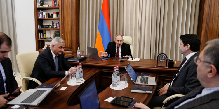 Փաշինյանի օրինակի հիման վրա քննարկվել է, թե որքանով է համընդհանուր հայտարարագրման համակարգը մատչելի