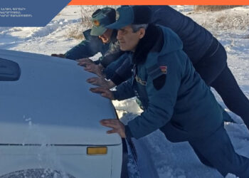 Փրկարարներն արգելափակումից դուրս են բերել 10 ավտոմեքենա