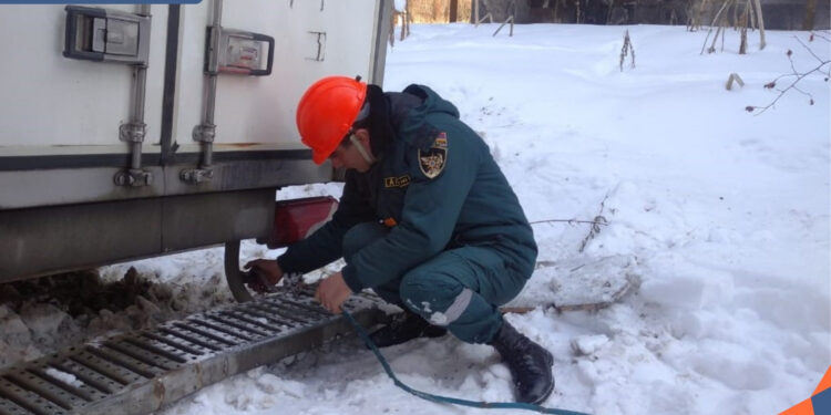 Փրկարարներն արգելափակումից դուրս են բերել 10 ավտոմեքենա