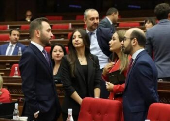 ՔՊ-ում փնտրում են  «դավաճանին». «Հրապարակ»