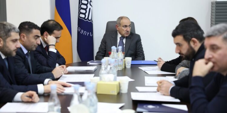ԵՄ-ին անդամակցելու նախագիծը իշխանական պատգամավորները համարում են «արկածախնդրություն՝ վտանգավոր հետևանքներով». «Հրապարակ»