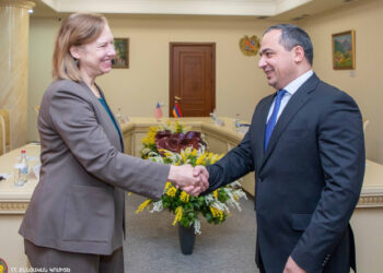 ՀՀ ՔԿ նախագահը հանդիպել է ՀՀ-ում ԱՄՆ դեսպանի հետ