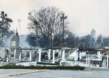 Ամբողջությամբ այրվել է Լոս Անջելեսի ամենահին՝ Սահակ Մեսրոպ հայկական դպրոցը