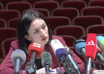 Ուսուցիչների ատեստավորման հավելավճարը ինչու՞ չկա, ճի՞շտ են լուրերը, որ ծրագիրը դադարեցնում եք. տեսանյութ