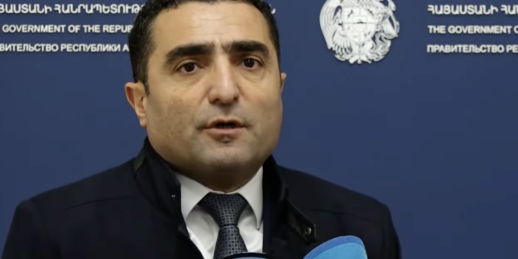 Ուղղորդված արշավ է՝ իմ դեմ, բարոյական վնասի փոխհատուցում եմ պահանջելու. Ռոմանոս Պետրոսյան. տեսանյութ