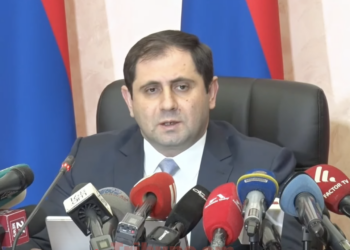 ՊՆ նախարար Սուրեն Պապիկյանը պատասխանում է հարցերի. ՈՒՂԻՂ