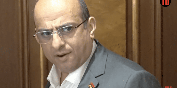 Չէին կարա խփեին, բացառված ա. Վահե Ղալումյանը՝ եղբոր հետ կռվի մասին. տեսանյութ