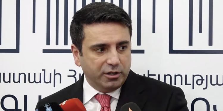 Ըստ Ալեն Սիմոնյանի՝ Արցախ ասելու համար Ադրբեջանը կարող է նոր պատերազմ հրահրել, դրա համար են ասում «Ղարաբաղ»