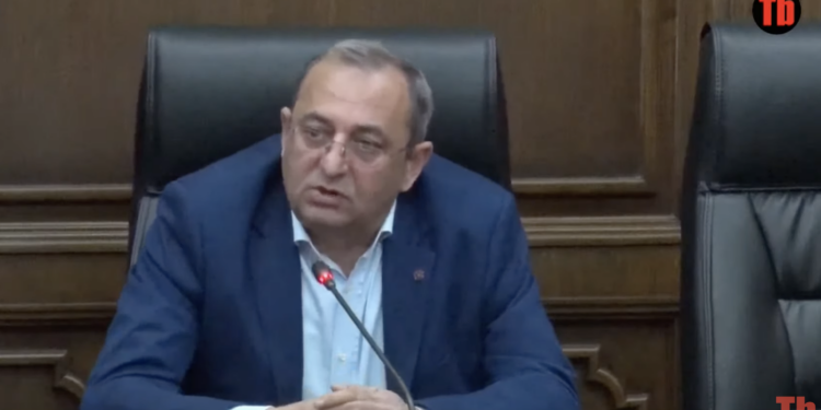 Ճկույթիկի հարց է դարձրել Փաշինյանը, չեն հասկանում մեր օրակարգը. Արծվիկ Մինասյան. տեսանյութ