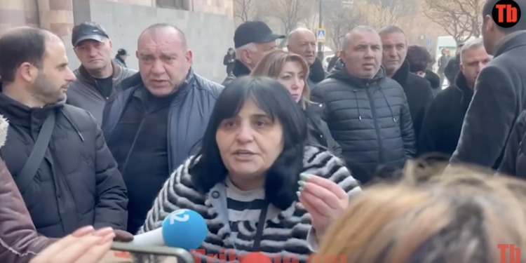 Սա տեռոր ա, տրանսպորտը ձեռք ա բերել իմ տված հարկերի հաշվին, ինչի՞ ա թանկացնում. տեսանյութ