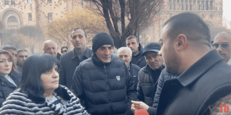 Ամեն ինչ անում են, որ երկրից դուրս գանք, բայց ավելի լավ չի՞, որ իրանք դուրս գան. ցուցարար. տեսանյութ