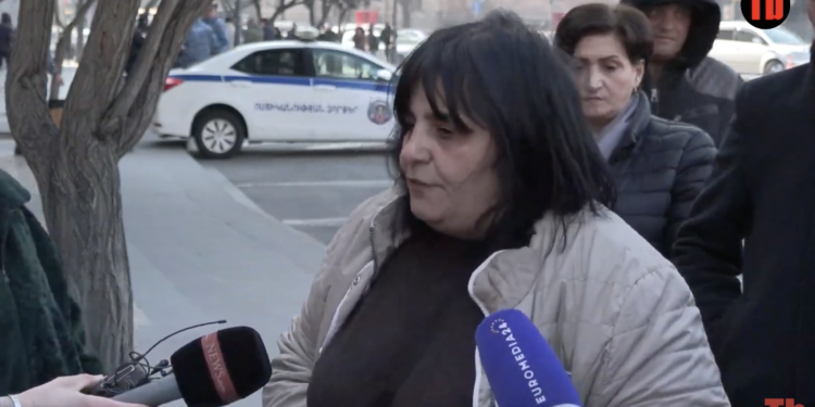 Փաշինյանն ասում ա գնացեք ամերիկաները հարկ տվեք, դո՛ւ ինձ տեղ մի ցույց տուր. տեսանյութ