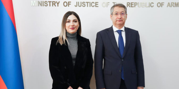 Սրբուհի Գալյանն ու Ղազախստանի դեսպանը պայմանավորվել են օրակարգային հարցերի շուրջ խորացնել համագործակցությունը