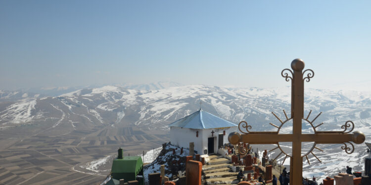 «Սուրբ Հովհաննես» մատուռի մոտակայքում քաղաքացին ընկել և վնասել է ոտքը. օգնության են հասել փրկարարները