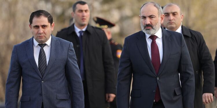 Չսրբադասե՞լ բանակը. Պապիկյանը Փաշինյանի հետ համաձայն է. տեսանյութ