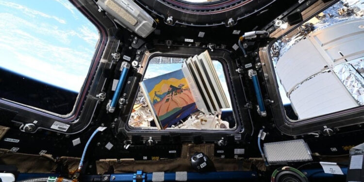 Տիեզերք է ուղարկվել «Ես իմ անուշ Հայաստանի» գիրքը