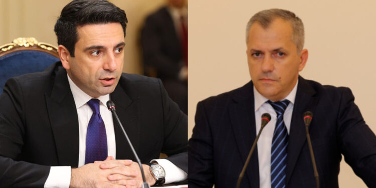 «Ո՞նց է ստացվում՝ որոշ մարդիկ ախրանիկների հետ, ավտոմատներն ուսերը փոխանակ բարձրանային սարերը, տեղահանեցին ժողովրդին». Սիմոնյանը՝ Շահրամանյանին