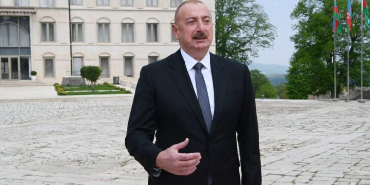 Ալիևն այցելել է Ստեփանակերտ