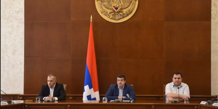 «Արայիկ Հարությունյանն իր պաշտոնից փախավ. նրա վրա ոչ մի ճնշում չի եղել»․ Ռուստամյան