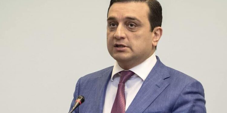 «Բուժաշխատողի հանդեպ բռնությունը հարիր չէ մեր ժողովրդին, մեր հասարակությանը». Արմեն Մուրադյան