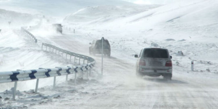 Մաստարա-Լանջիկ հատվածում մեկ տասնյակից ավելի մեքենաներ են բախվել, դեպի Երևան ճանապարհը երկկողմանի փակվել է. ՆԳՆ խոսնակ