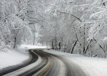 ՀՀ տարածքում կան փակ և դժվարանցանելի ավտոճանապարհներ. որոշ տարածաշրջաններում տեղում է ձյուն