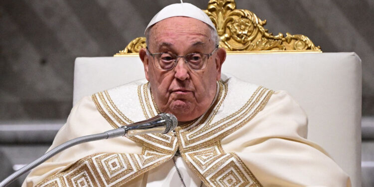 Հռոմի պապը կշարունակի մնալ հիվանդանոցում