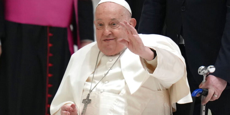 88-ամյա Հռոմի պապը հոսպիտալացվել է