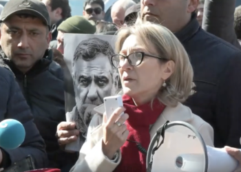 «Ձեր ձվածեղներին և հեծանիվներին Արցախը խանգարում էր. թուրքը թքում է ձեր ճակատին, ասում եք՝ անձրև է գալիս». Մանե Թանդիլյան