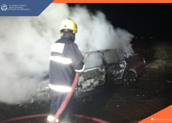 Եղվարդ-Զորավան ավտոճանապարհին մեքենա է այրվել