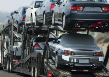 Ոչ ԵԱՏՄ անդամ պետությունում գրանցված անձնական օգտագործման ավտոմեքենաներն ինչպես օտարերկրյա, այնպես էլ ԵԱՏՄ ֆիզիկական անձինք Հայաստան կարող են ժամանակավոր ներմուծել ոչ ավելի, քան 1 տարի ժամկետով