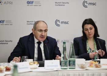 «Մինիլատերալիզմը և անցումը գլոբալ դաշինքներից թիրախային գործընկերությունների» խորագրով նախաճաշ-կլոր սեղանին