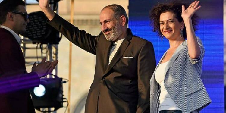 Գրանտակեր ՀԿ-ների գործունեությունը կֆինանսավորեն իշխանությանը կից օլիգարխները. «Հրապարակ»