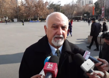 «Փաշինյանը Գորբաչովից ու Չաուշեսկուից լավ տղա՞ է, որ նրան հեռացնել չլինի». Հայրիկյանը հանրահավաքի է հրավիրում