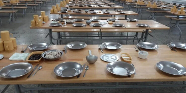 Զորամասերից մեկի ճաշարանի խոհանոցային հատվածում բռնկված հրդեհը մարվել է, տուժածներ չկան. ՊՆ