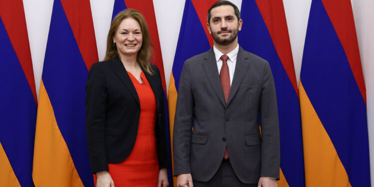 Ռուբեն Ռուբինյանն ու Նիդերլանդների դեսպանը քննարկել են տարածաշրջանում տիրող իրավիճակին առնչվող հարցեր