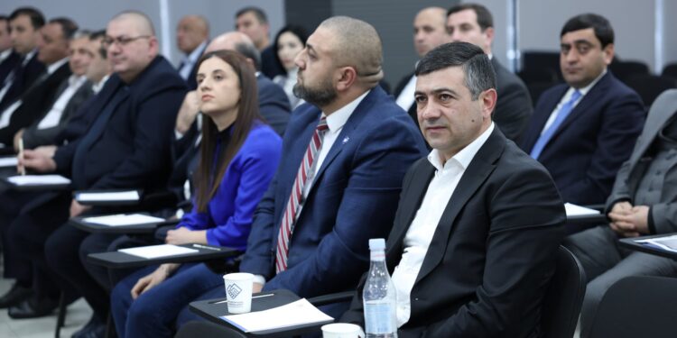 ՔՊ-ն գողականների է խառնել Գյումրու ընտրություններին․ «Հրապարակ»