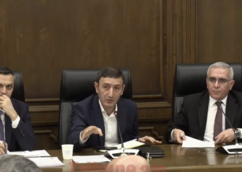 Հարկերի դեմ բողոքը հասավ ԱԺ. տնտեսվարողներն ԱԺ-ում են. ՈւՂԻՂ