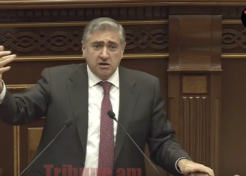 Փանո՛ս, դատարկ ջեբով ու՞ր ես գնում. Вот правильно, не верю!. Արթուր Խաչատրյան. տեսանյութ