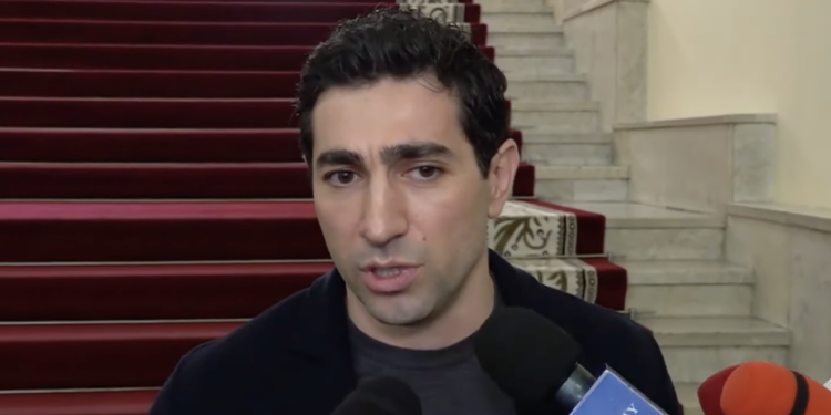 Եվրոպայից են խոսում, ո՞նց եք պատկերացնում ԱԺ նախագահը թքի մարդու վրա ու մնա պաշտոնի. տեսանյութ