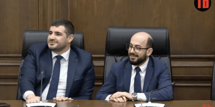 Փաշինյանի դուռը տուկ-տուկ չտվի՞ն, ե՞րբ եք գիտակցելու, որ ուզում են հեռանաք. տեսանյութ