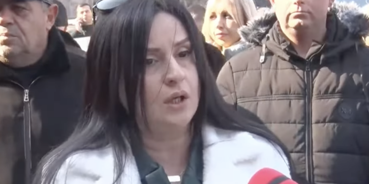 Ավինյանն իրա ավտոյով էր տանում մարդկանց, հիմա հեգնու՞մ ա, ի՞նչ եք ուզում, հեծնե՞ք մեզ. տեսանյութ