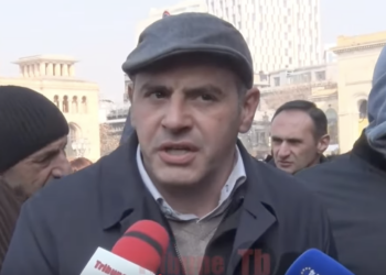 Ցույցի եկել են չխաբողները, 10% դարձրիք հարկը՝ ՀԴՄ չեն խփելու. տեսանյութ