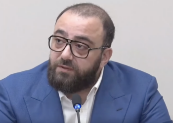 Վազգեն Սարգսյանը կա, ապրում է՝ իր սխալներով. Խորեն Լևոնյան. տեսանյութ