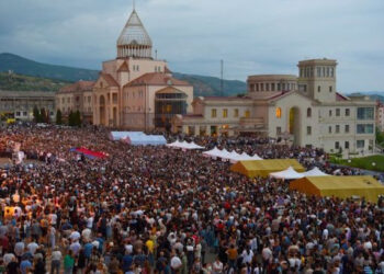 Հիշելով 1988-ի փետրվարի 20-ի խորհուրդը՝ մենք վերահաստատում ենք արդարության, ճշմարտության ճանապարհով ընթանալու և պատմական հիշողությունը պահպանելու մեր անօտարելի իրավունքը. Արցախի ԱԺ