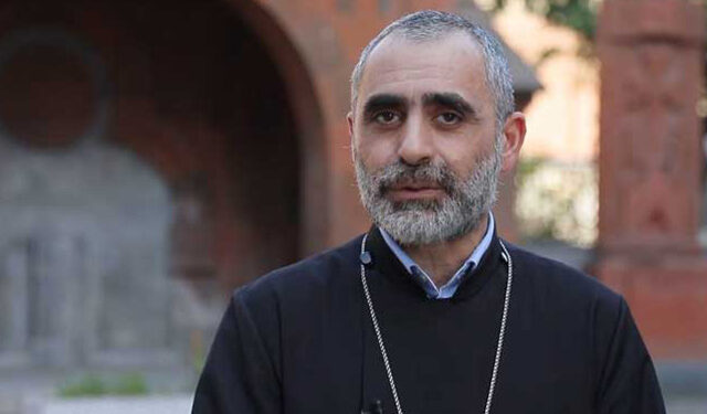 Ինչո՞ւ չենք ընդունում, որ սխալվել ենք՝ բոլորին մեղադրելու փոխարեն, ինչո՞ւ ներողություն չենք խնդրում