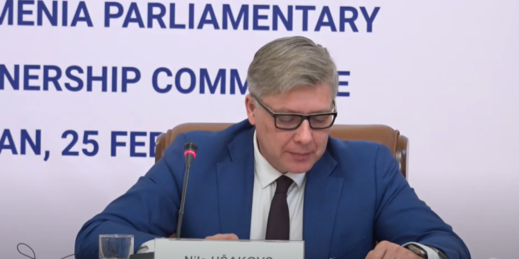 «ԵՄ անդամակցության ցանկացած դիմում կդիտարկվի ըստ պահանջների, հայ ժողովուրդը սա պետք է հստակ հասկանա, որ չլինեն ոչ իրատեսական ակնկալիքներ». Ուշակովս