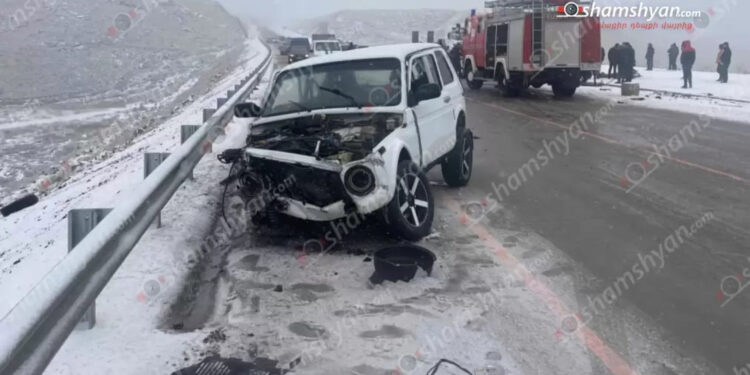 Արագածոտնում բախվել են «ՎԱԶ 2121»-ը և «ՎԱԶ 2107»-ը