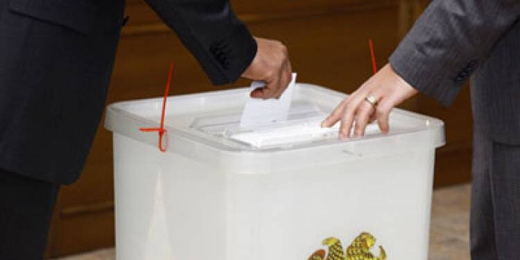 Ընտրությո՞ւն, թե՞ նոր հանրաքվե. թե երկուսը մեկում․ «Հրապարակ»